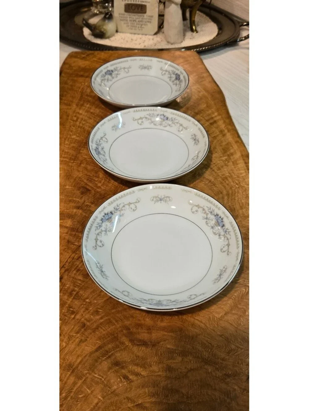 3 Vintage fruit bowls Diane by Wade